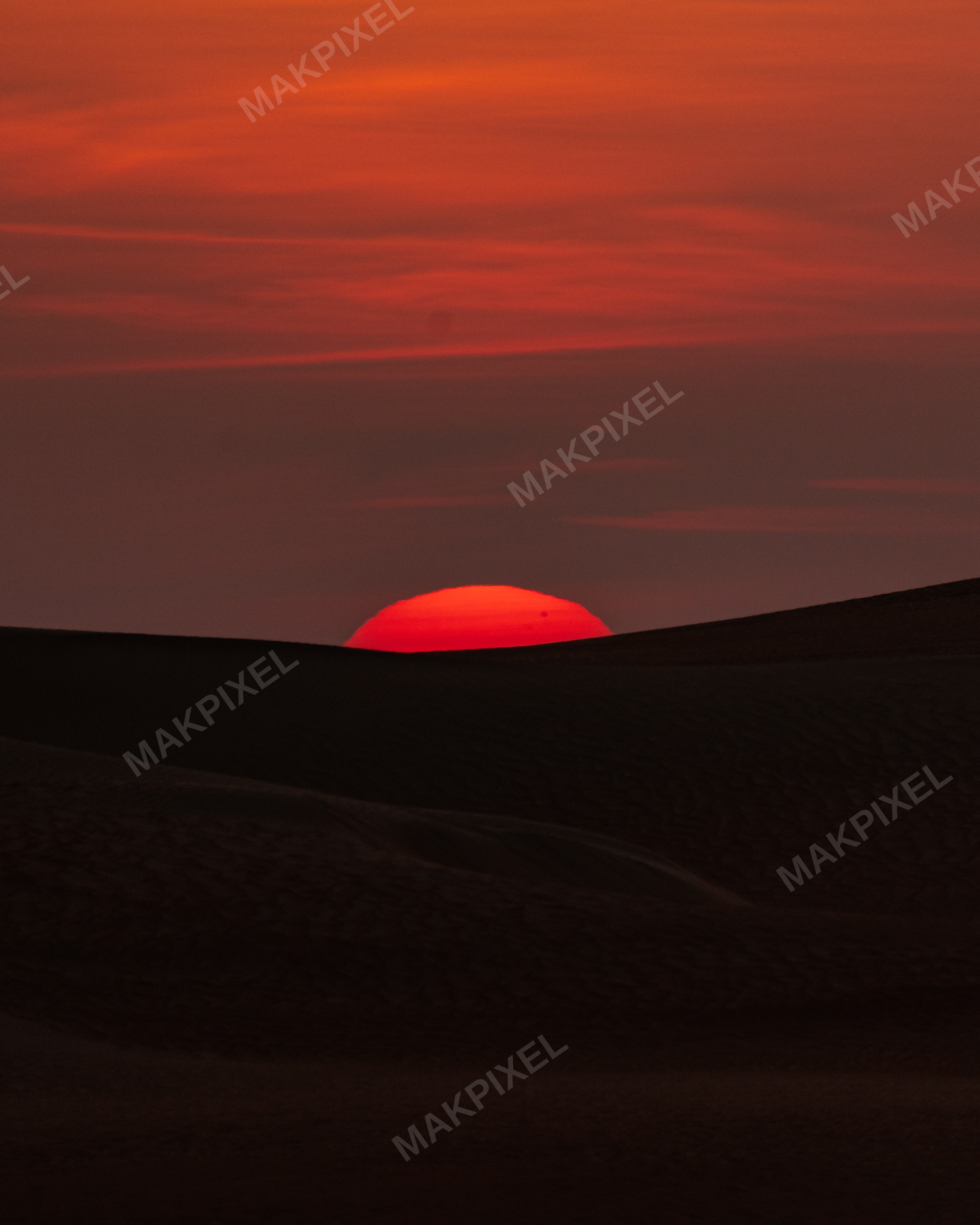 Desert Sunset Over Sand Dunes, Abu Dhabi – Vibrant Red Sky - Full size view
