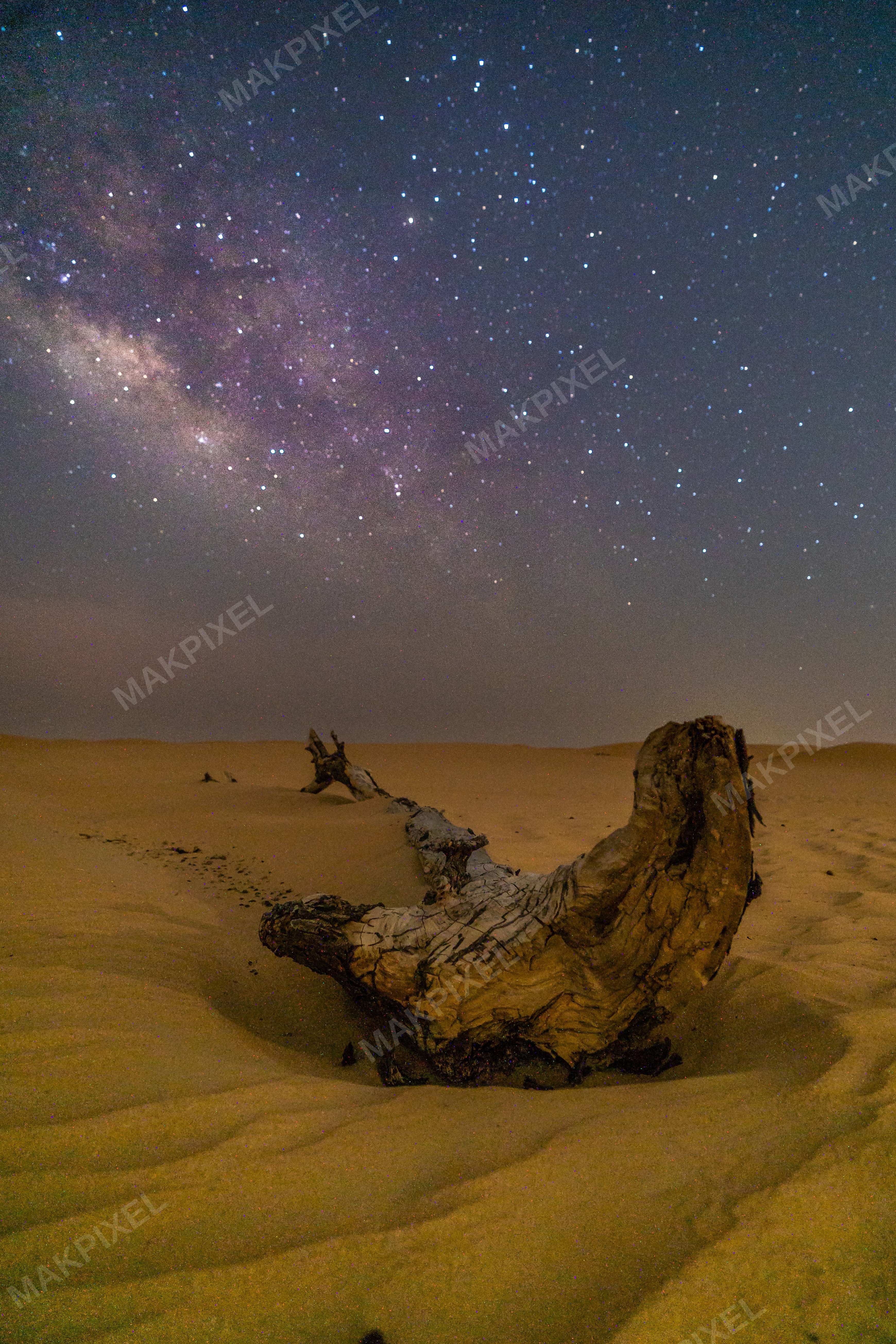 Milky Way Over Abu Dhabi Desert – Night Sky Photography - Full size view