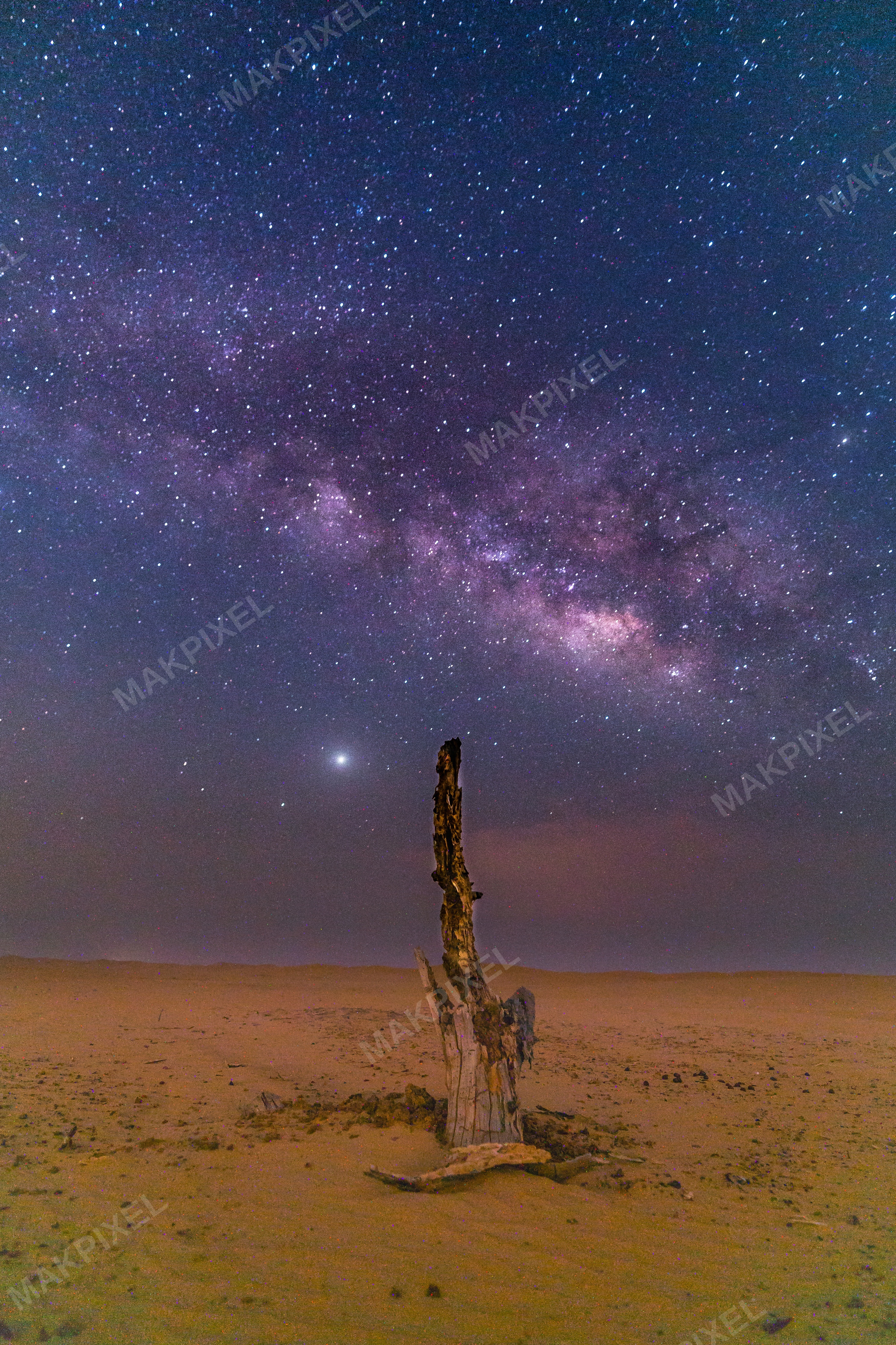Milky Way Over Abu Dhabi Desert – Night Sky Photography - Full size view