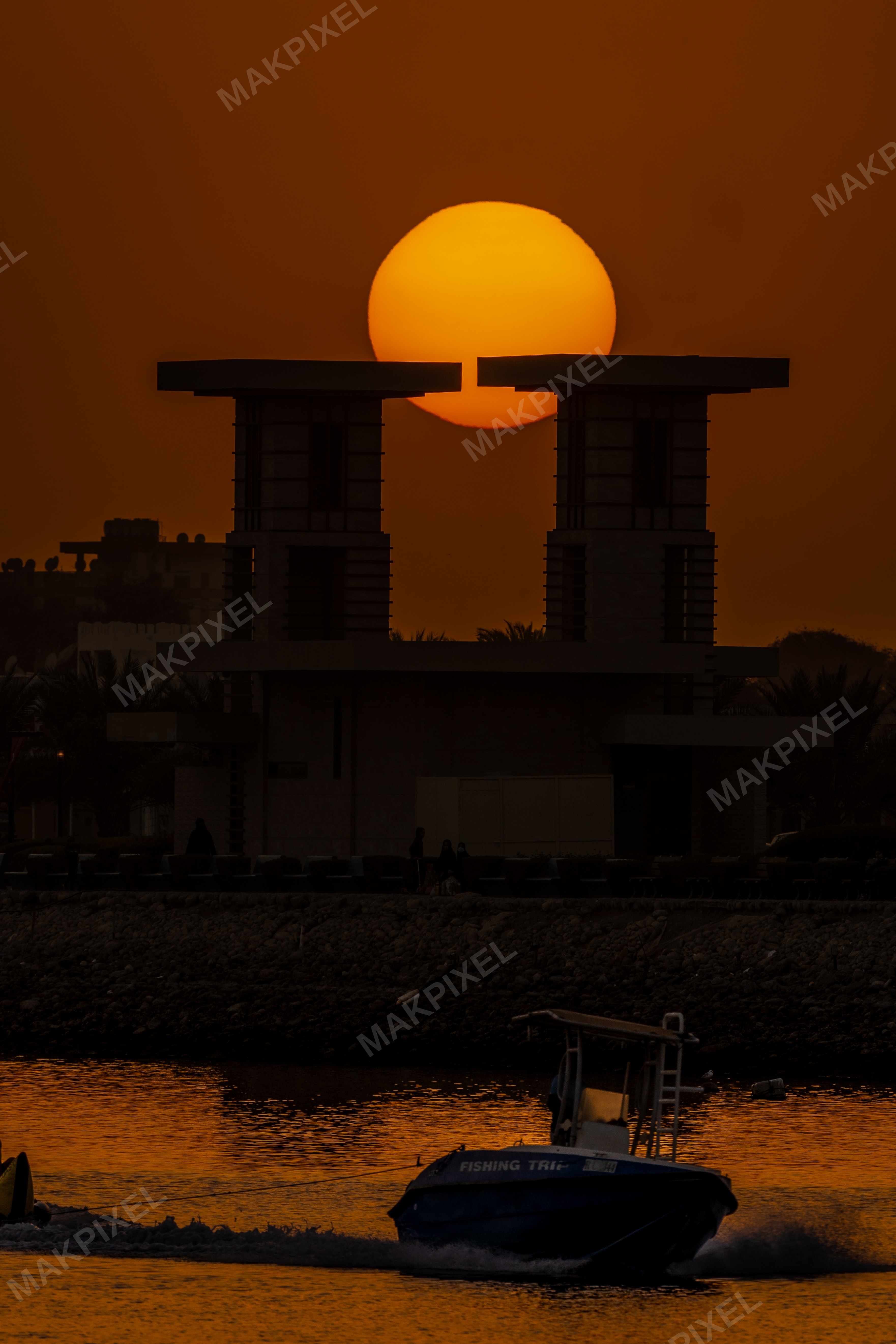 Urban Sunset Silhouette and Fishing Boat – Golden Hour Waterfront, rak - Full size view