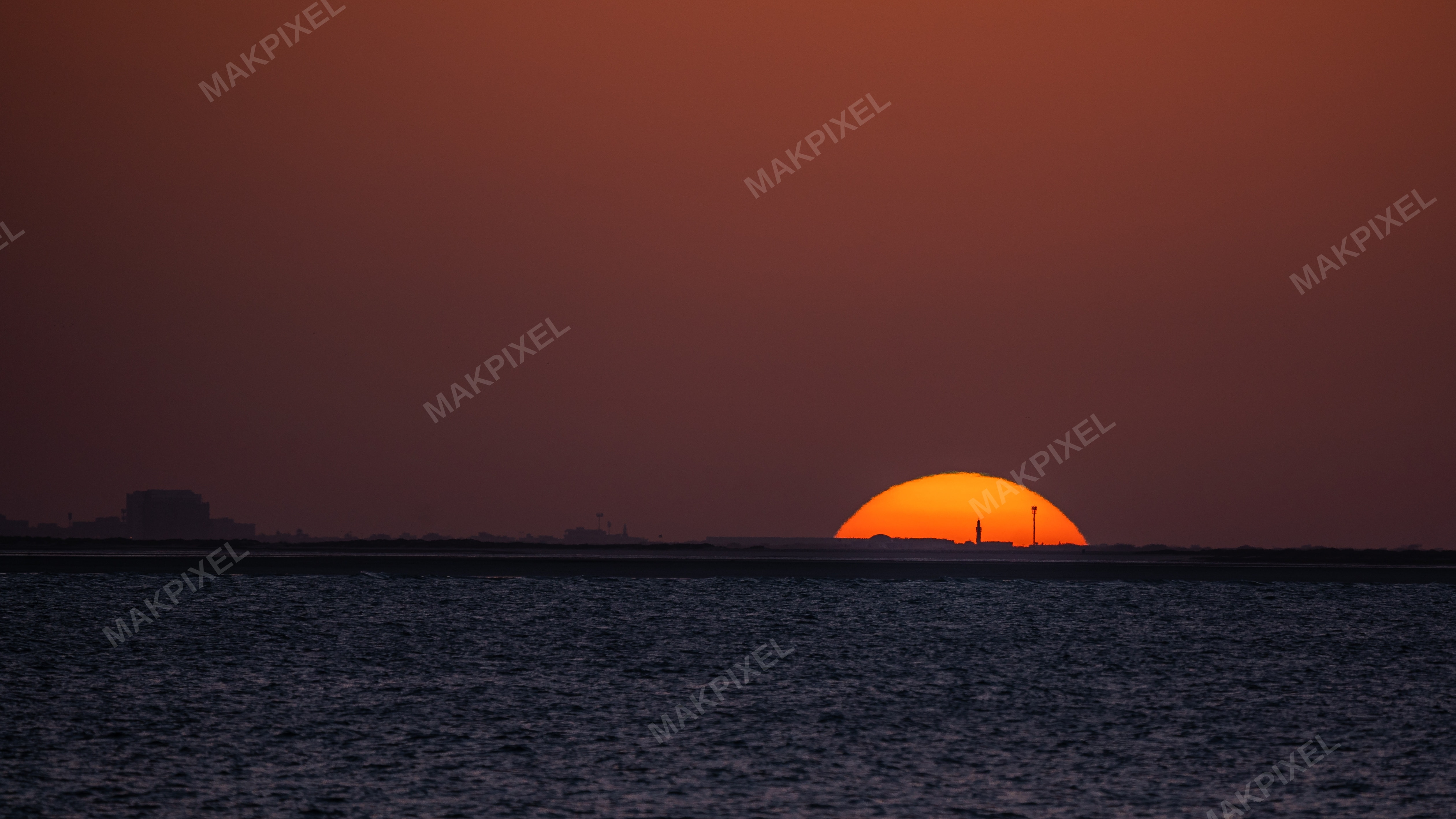 Horizon Sun Dipping Over Calm Sea – Minimalist Sunset Seascape, Rak - Full size view