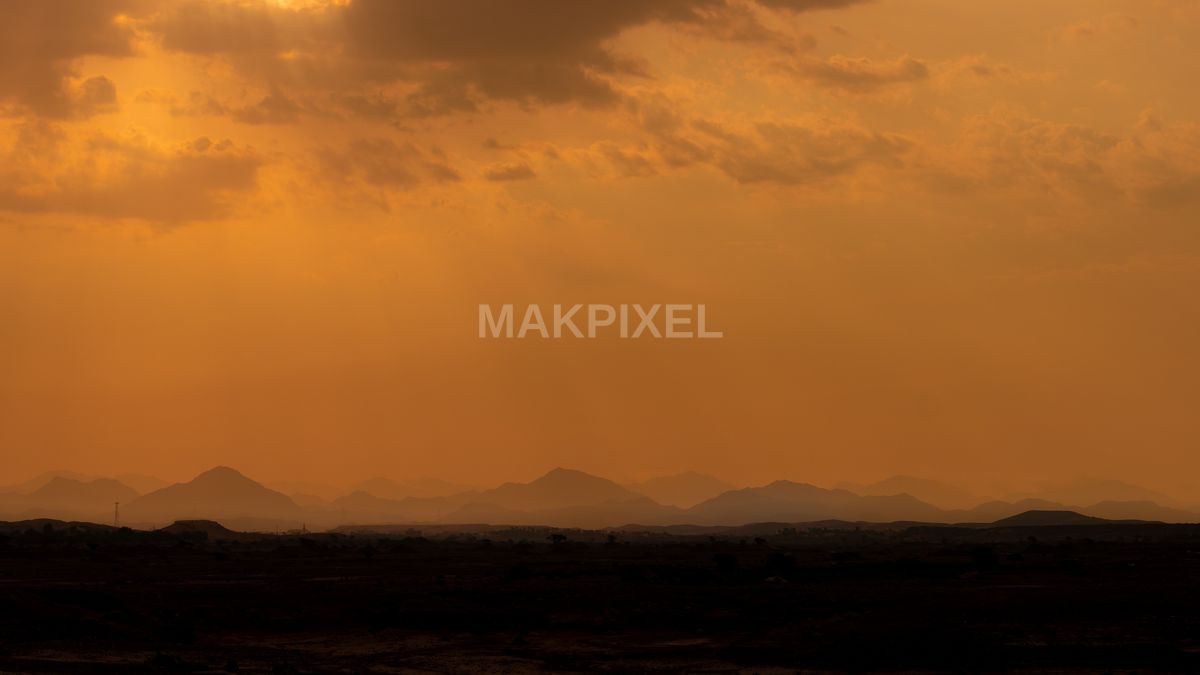 Korfakhan Sunset Sunrise Scene Dramatic Transitioning Warm - 4813×2707 stock photo