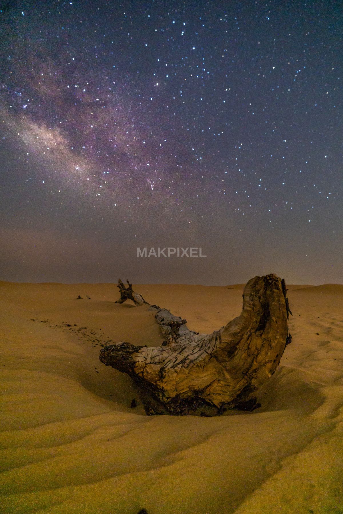 Milky Way Over Abu Dhabi Desert – Night Sky Photography - 3479×5218 stock photo
